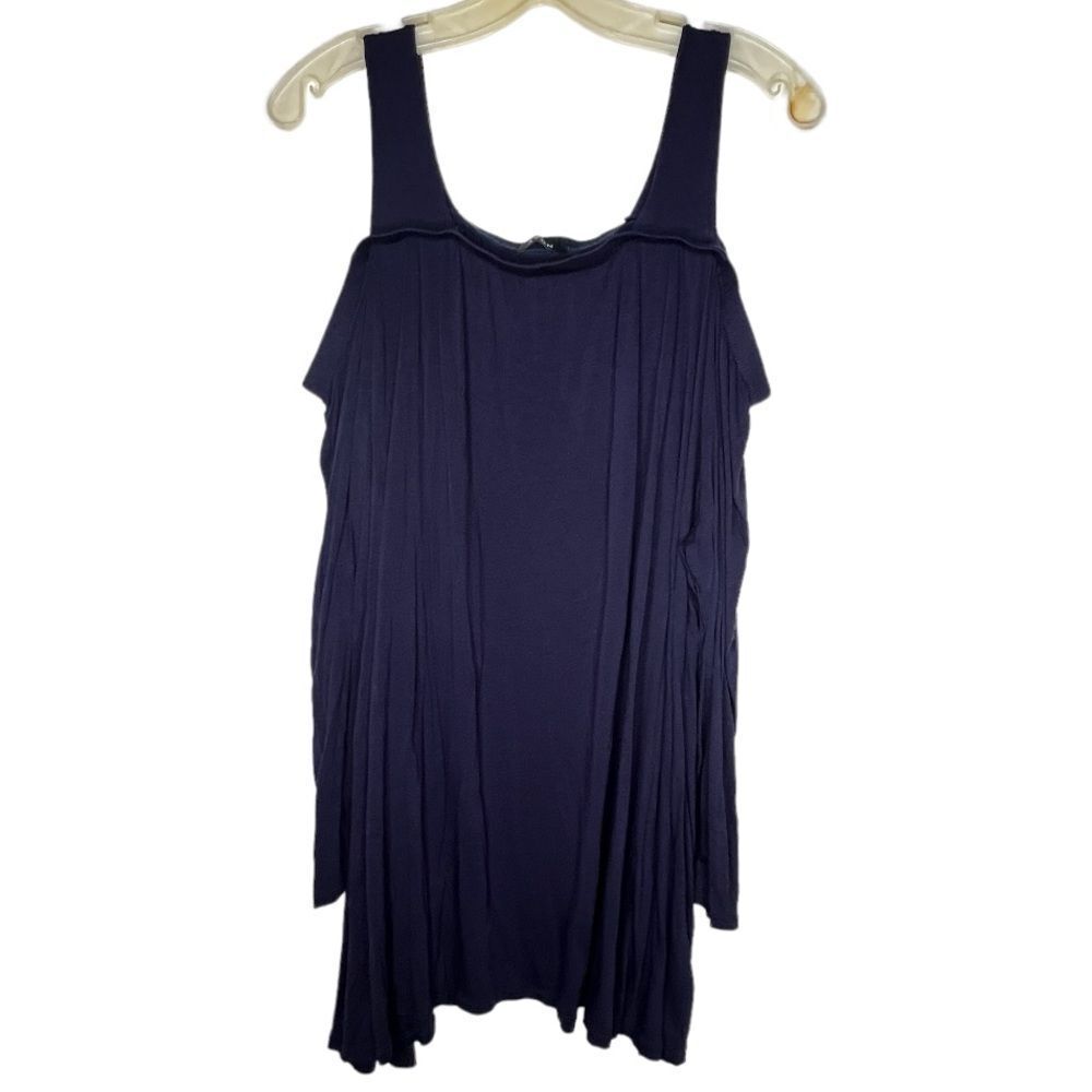 ‎Avon Top